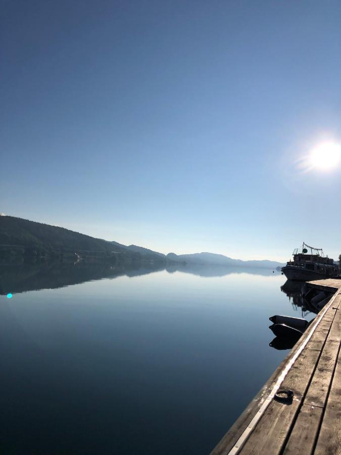 Lake View Apartment Seecorso Velden am Wörthersee Exteriör bild